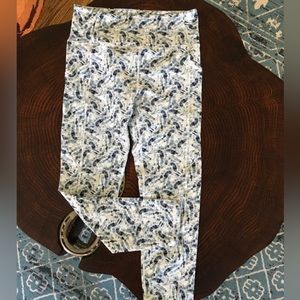 Zyia Storm Brushed Hendrix leggings, size 8-10